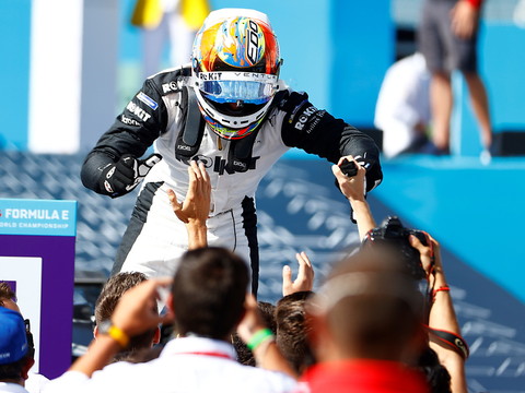 Edoardo Mortara s'impose à Diriyah