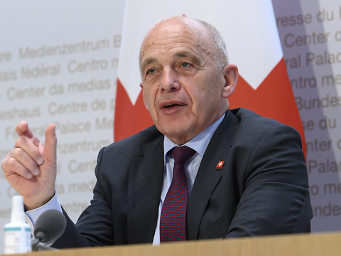 La phase des fortes restrictions touche à sa fin, estime Maurer
