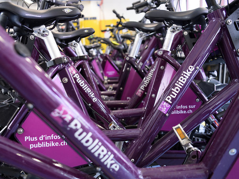 La Poste vend sa filiale de partage de vélos PubliBike