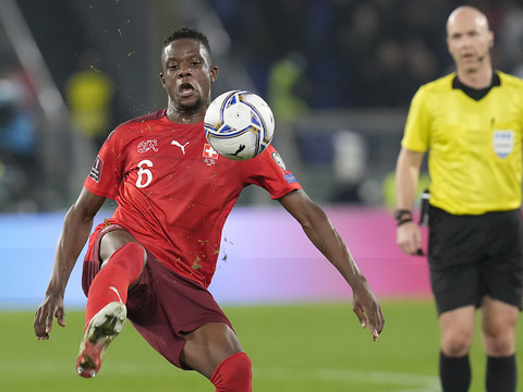 Denis Zakaria signe à la Juventus jusqu'en 2026