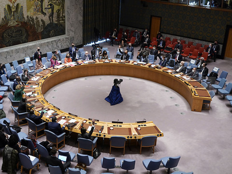 Troupes à la frontière: Moscou et Washington se déchirent à l'ONU