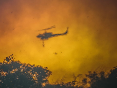 Des feux de brousse menacent la périphérie de Perth