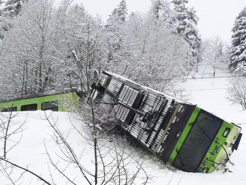 Villars (VD): une avalanche fait dérailler un train - Pas de blessé