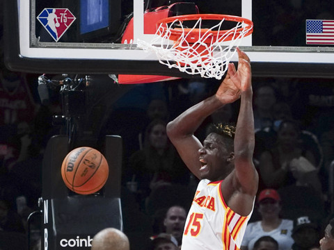 Atlanta met fin à la série victorieuse des Suns