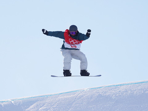 Ariane Burri file en finale
