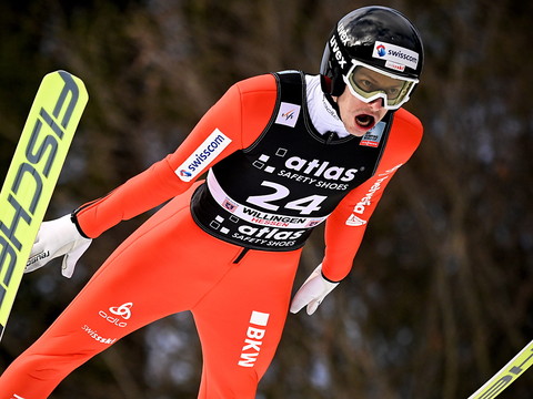 Deschwanden (7e) se pose en outsider