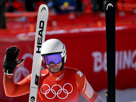 Beat Feuz remporte la descente olympique