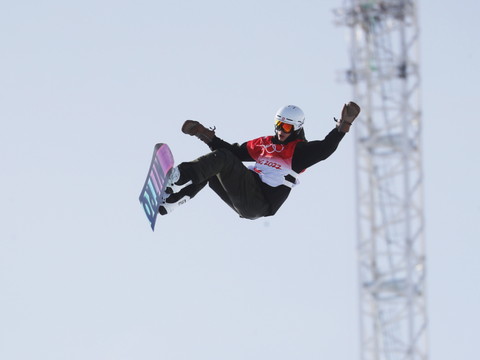 Snowboard: Scherrer s'offre le bronze en half-pipe