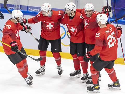 Volontaire, la Suisse se qualifie pour les quarts de finale