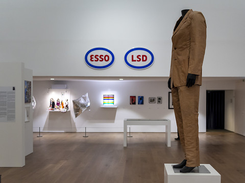 Öyvind Fahlström et ses amis au Musée Tinguely à Bâle