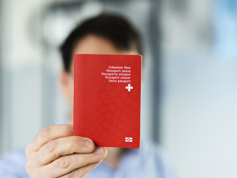 La naturalisation est loin d'être facilitée pour la 3e génération
