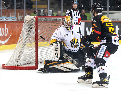 Ajoie résiste mais finit par craquer à Berne