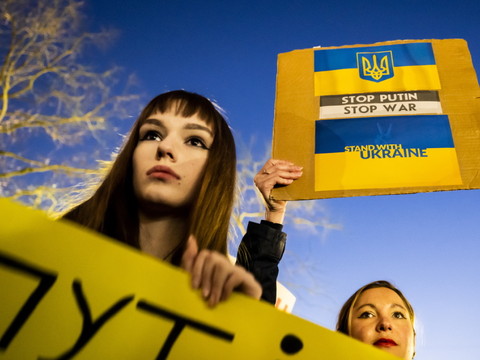 Environ 500 personnes opposées à la guerre rassemblées à Lausanne