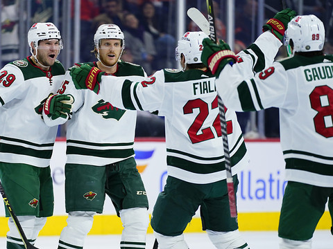 Une deuxième étoile pour Kevin Fiala