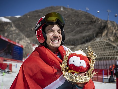 Le bronze en descente pour Théo Gmür