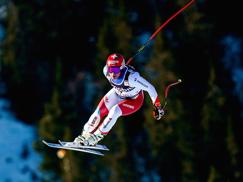 Descente de Kvitfjell: Hintermann et Feuz 3es, Paris gagne