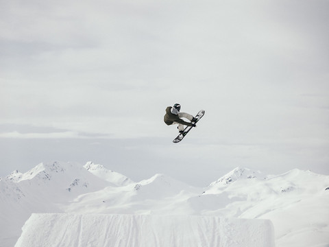 Méthode pour réduire les risques de blessures dans les snowparks