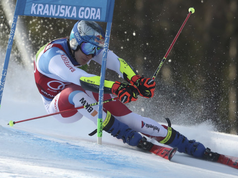 Géant de Kranjska Gora: Odermatt en embuscade, Pinturault mène