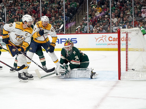 Roman Josi écrit l'histoire