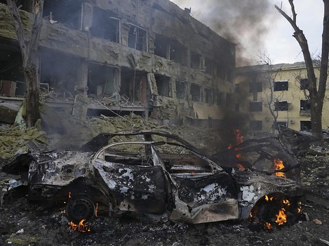Perspectives économiques assombries par la guerre en Ukraine (Seco)