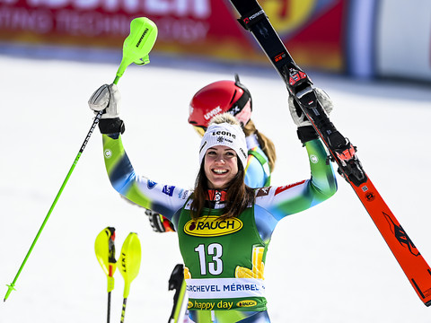 Slokar crée la surprise en slalom, Holdener 7e