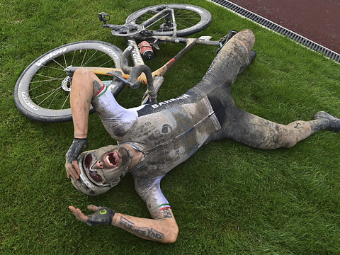 Sonny Colbrelli s'est fait poser un défibrillateur