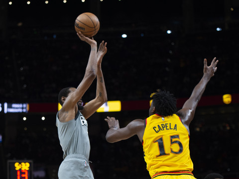 Cinquième succès de suite pour les Hawks