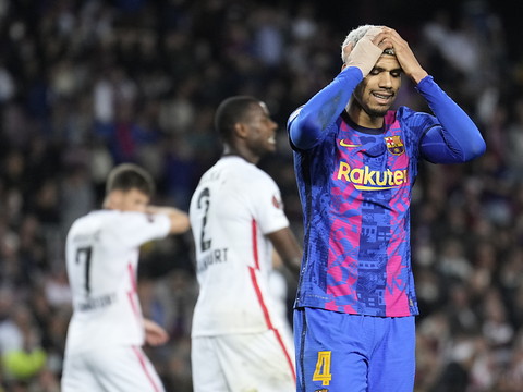 L'Atalanta éliminé à Leipzig, Francfort sort le Barça