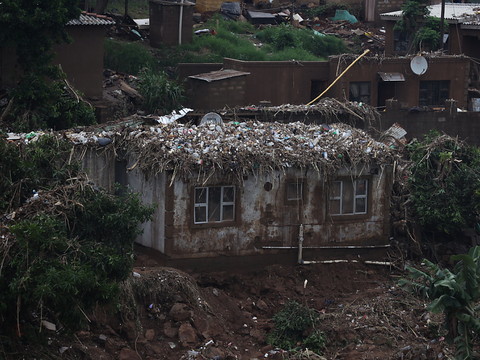 Inondations en Afrique du Sud: une catastrophe 