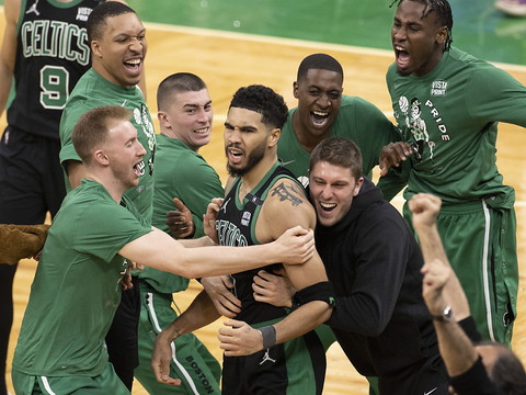 Boston frustre Brooklyn, Bucks et Suns assurent