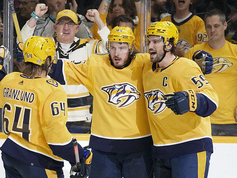 Josi à Berne avec Nashville en octobre