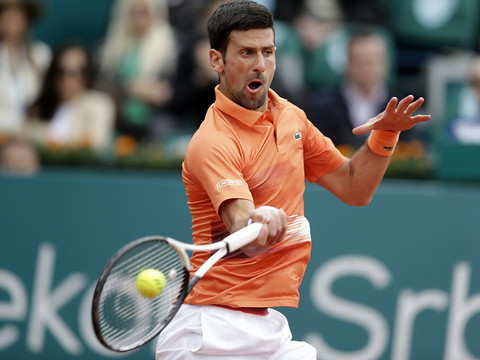 Djokovic dans le dernier carré à Belgrade