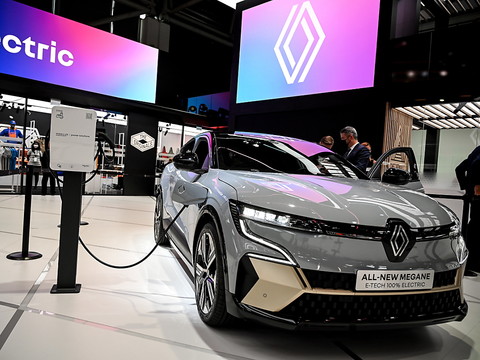 Renault souffre de la pénurie de semi-conducteurs