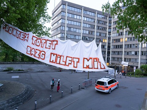 Frontex: action de blocage devant un office fédéral à Berne