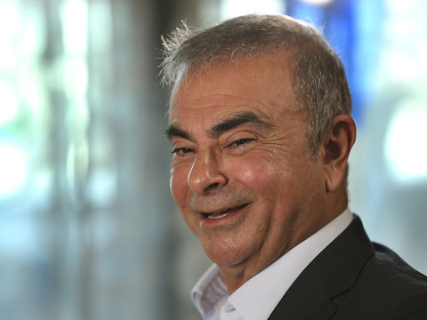 La justice émet un mandat d'arrêt international contre Carlos Ghosn