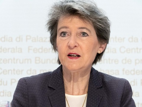 La conseillère fédérale Simonetta Sommaruga testée positive