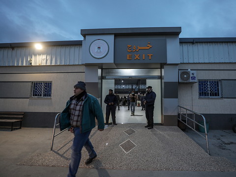 Gaza: Palestiniens interdits de travailler en Israël après des tirs