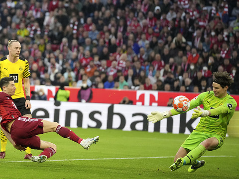 Marwin Hitz sur le départ à Dortmund