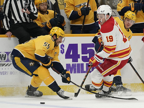 Josi et les Predators battus, mais qualifiés