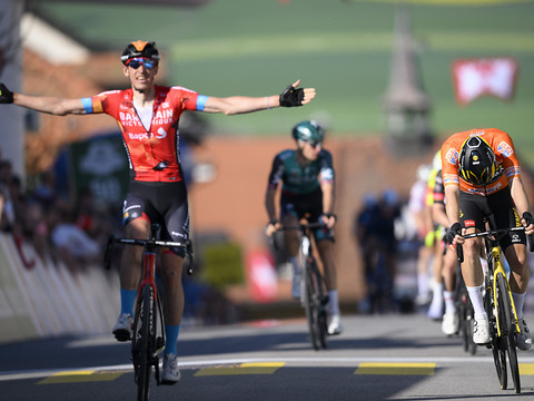 Tour de Romandie: Teuns gagne la 1re étape, Dennis leader
