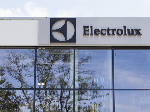 Electrolux s'attend à un deuxième trimestre encore 