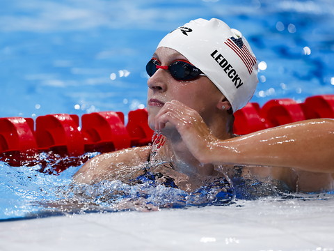 Ledecky et Dressel concluent en beauté