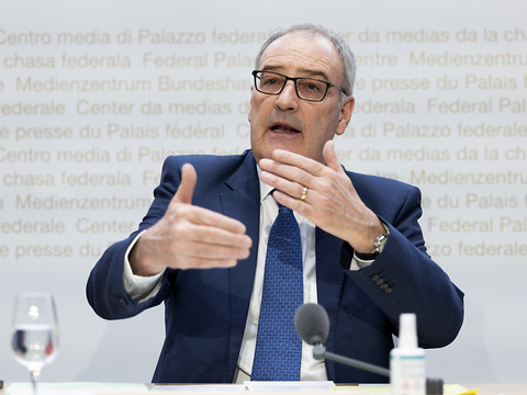 Une situation difficile en Suisse sans gaz russe, selon Parmelin