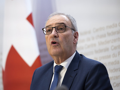 Le Conseil fédéral doit pouvoir prendre des sanctions de manière autonome
