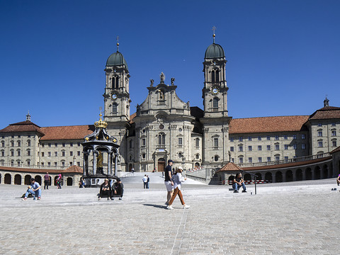 L'abbaye d'Einsiedeln annule le pèlerinage des Portugais