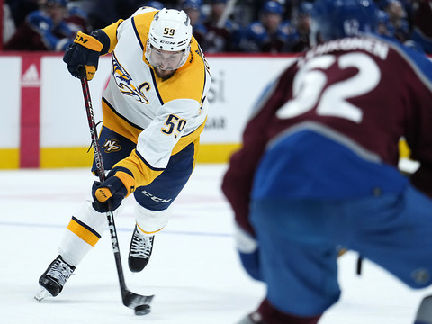 Une entame catastrophique pour les Predators à Denver