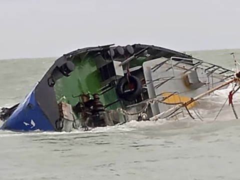 24 corps de migrants rejetés par la mer