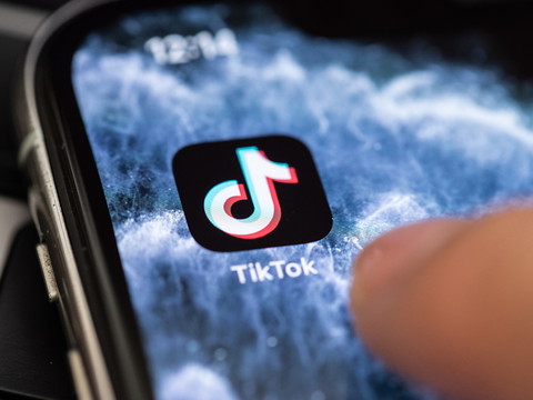 TikTok va partager les revenus publicitaires avec des créateurs
