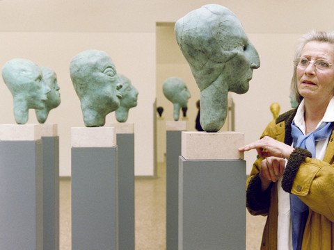 Eva Aeppli exposée pour la première fois au Centre Pompidou-Metz