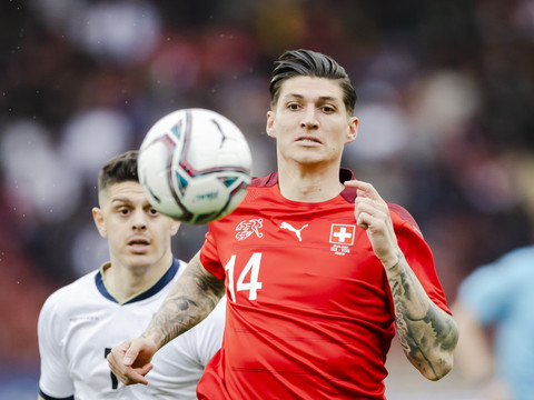 Zuber prolonge jusqu'en 2025 avec l'AEK